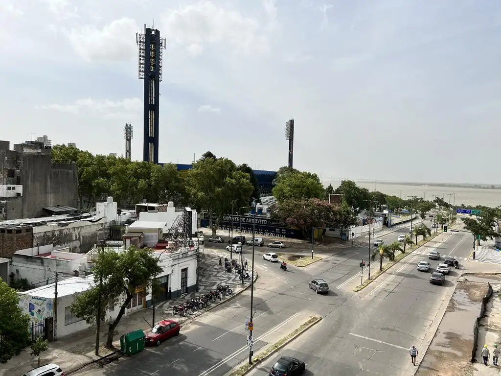 VENTA VISTA AL RIO FRENTE A CANCHA ROSARIO CENTRAL