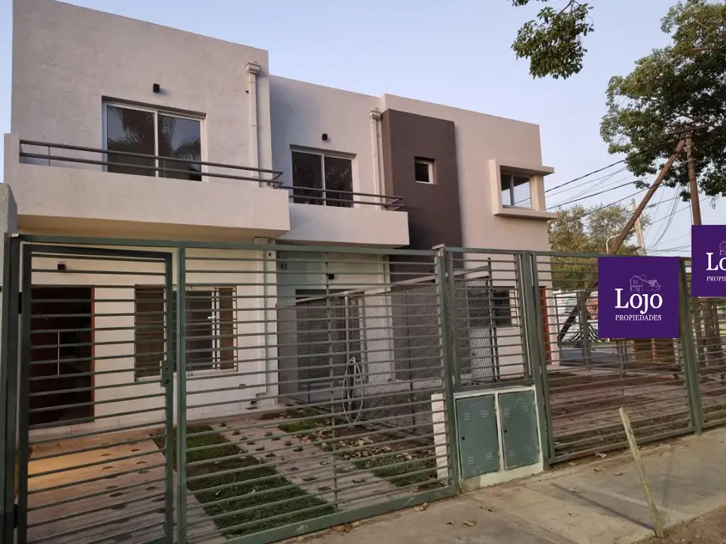 DUPLEX EN VENTA DE 3 AMBIENTES EN CASTELAR SUR (3429)