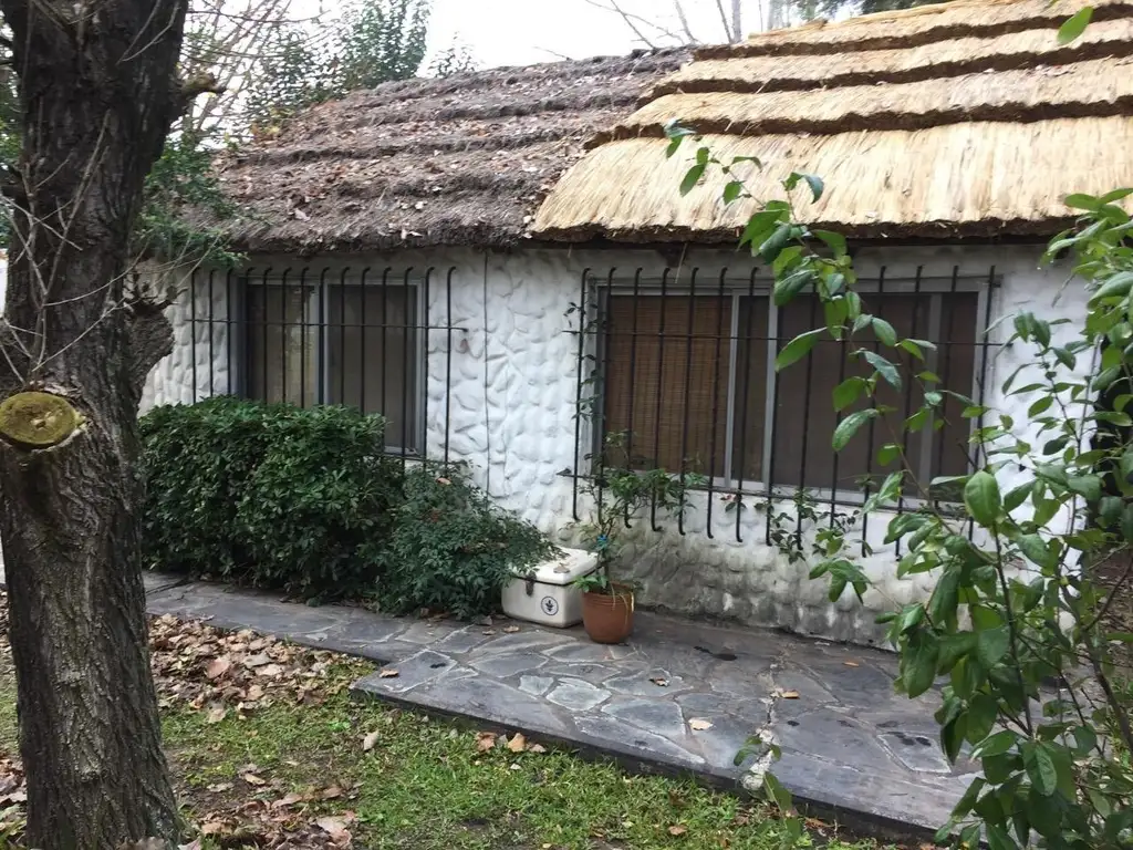 CABAÑA en venta en Pilar Club El Alazán.