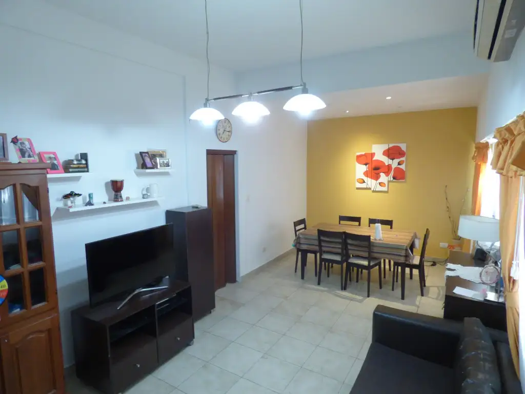 Casa en Venta en Villa Pueyrredon - 4 ambientes