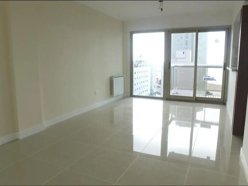 VENTA DEPARTAMENTO 3 AMBIENTES A POCOS METROS DEL MAR