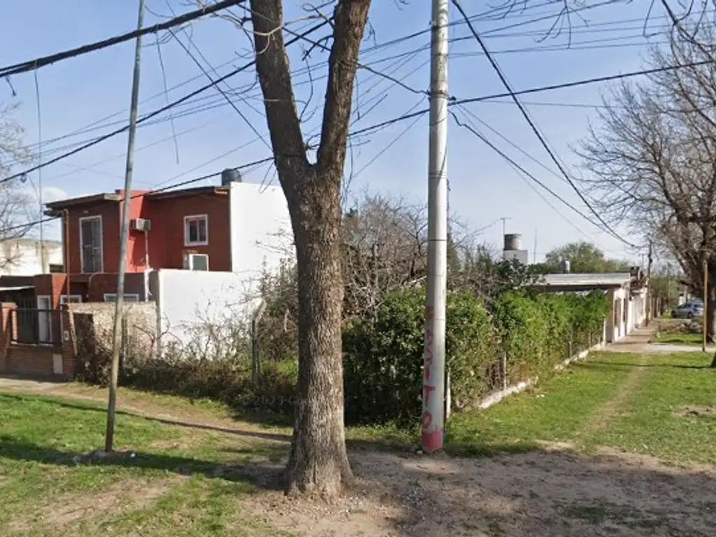 LOTE EN ESQUINA EN GRANADERO BAIGORRIA