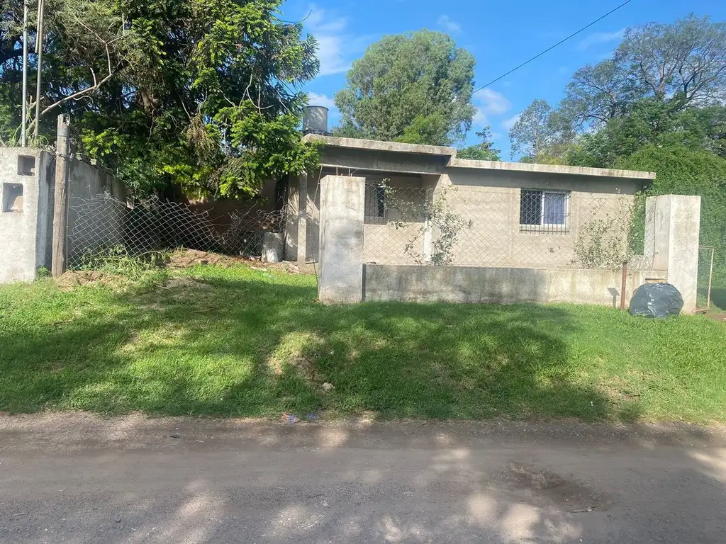 VENTA CASA 3 DORM MAS GALPON EN LOMA VILLA ALLENDE