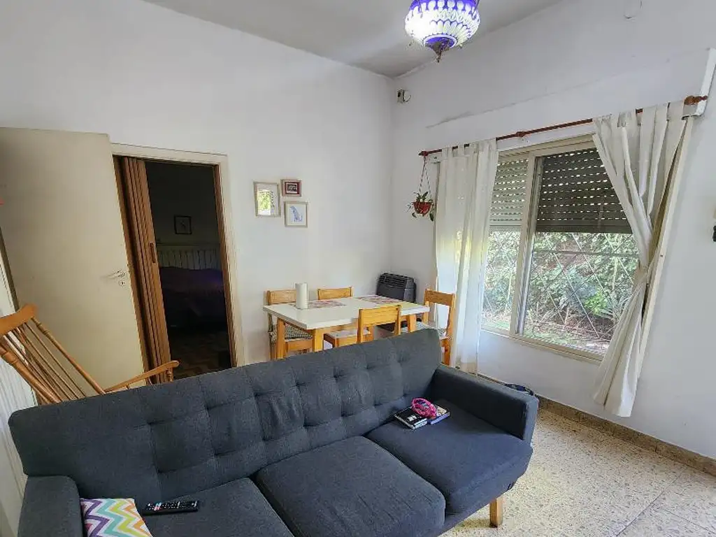 DEPTO T/CASA EN VENTA 2 FAMILIAS