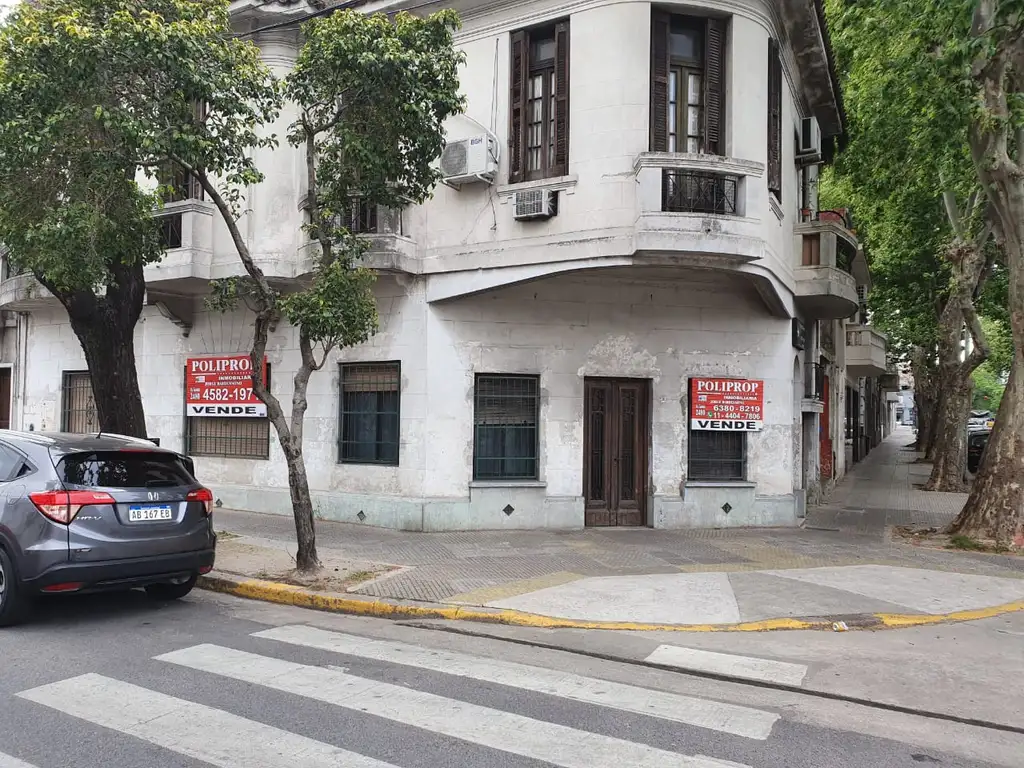 PH TIPO CASA AL FTE DE 3 AMB CON PATIO TECHADO    IMPORTANTE ESQUINA TERRERO Y PTA ARENAS