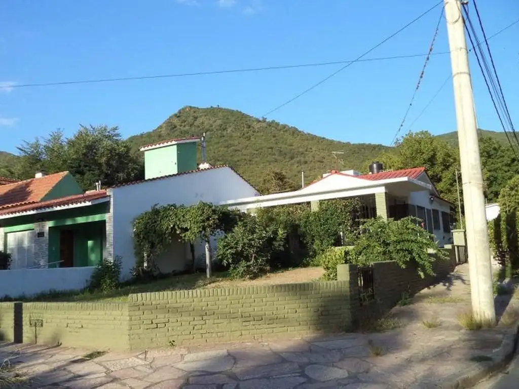 casa en venta en venta de hermosa casa en barrio gomez santa rosa de calam. cód.1214 800