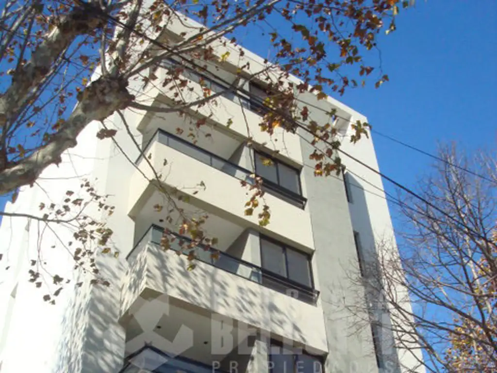 Departamento 2 dormitorios en Venta - 32 E/ Y 2 - La Plata