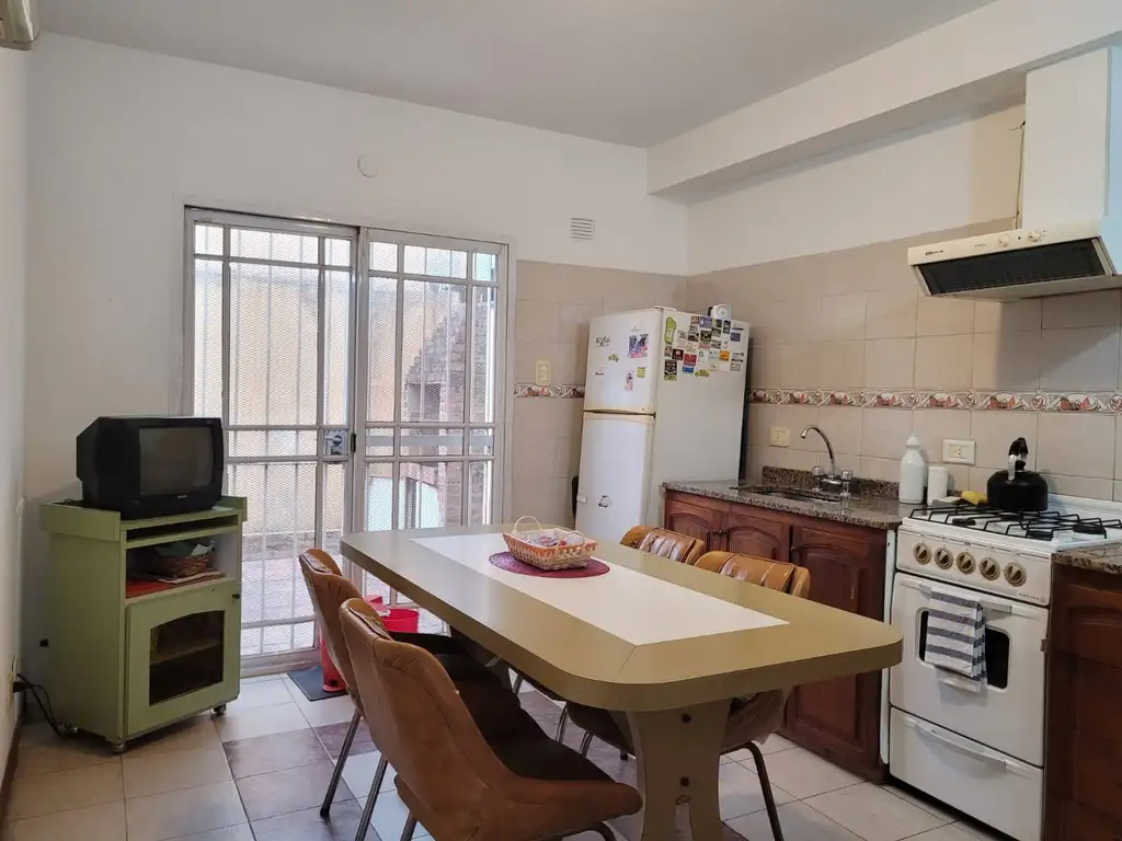 VENTA Triplex 4 Ambientes Ciudad Jardín Cochera