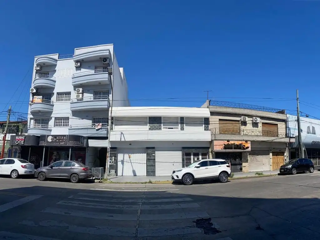 VENTA DE 2 TERRENOS LINDEROS CON CONSTRUCCIÓN A DEMOLER