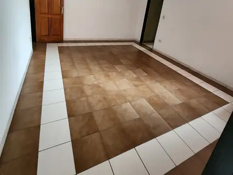 DEPARTAMENTO APTO PROFESIONAL- EXCELENTE UBICACION