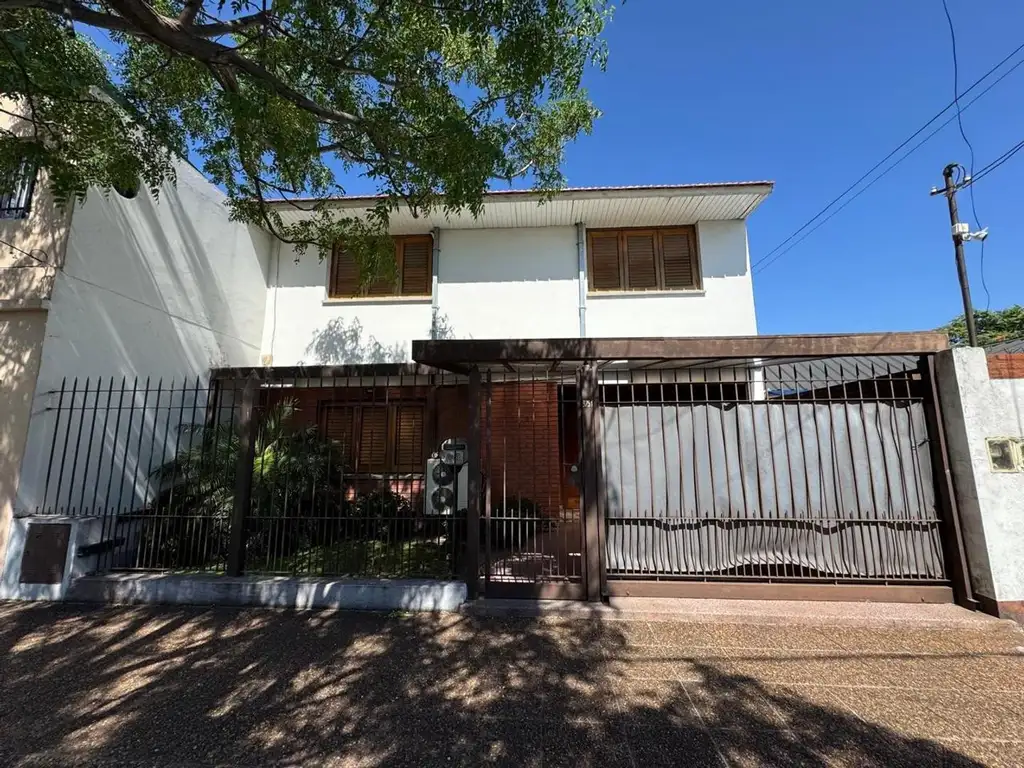 CHALET EN VENTA EN REMEDIOS DE ESCALADA