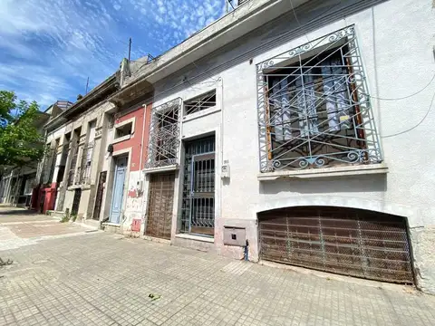 VENTA CASA 3 DORMITORIOS EN LA FIGURITA