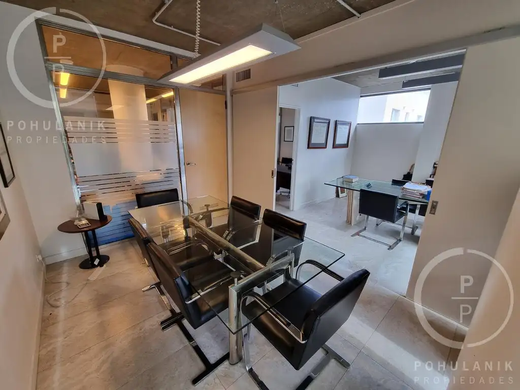 VENTA con renta excelente oficina en Palermo Hollywood, 5 ambientes con cochera.