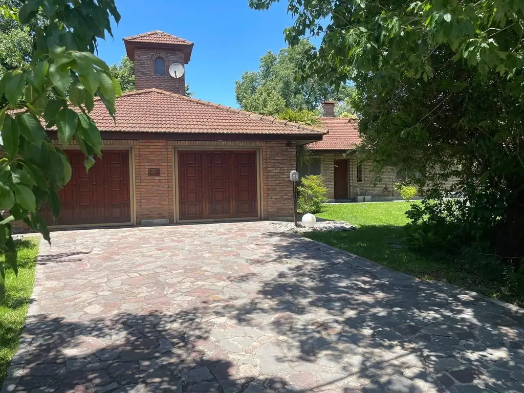 Casa en Alquiler Temporario, 3 Dormitorios, en Club de Campo Aranzazu, Escobar, GBA Norte