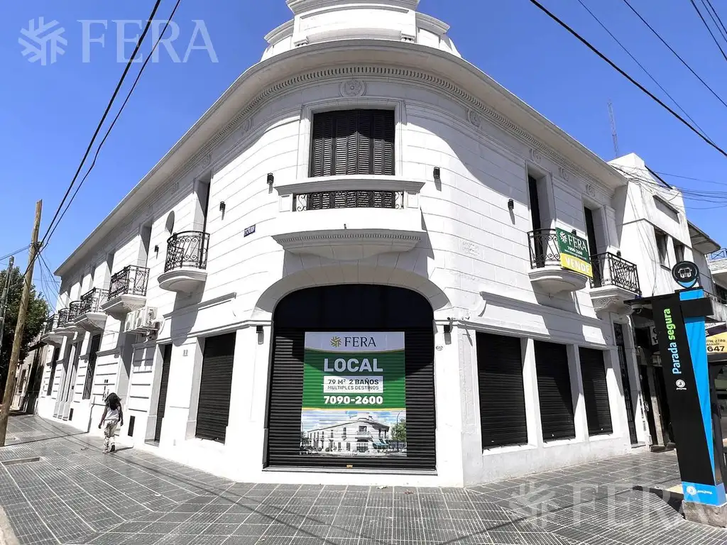 Venta de Local comercial en Sarandi, excelente ubicación.  (28657)