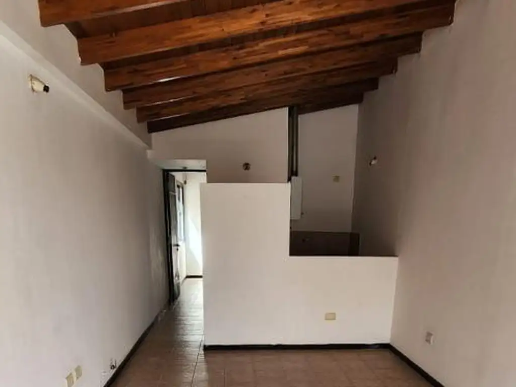 ALTO ALBERDI - EXCELENTE DEPTO UN DORMITORIO