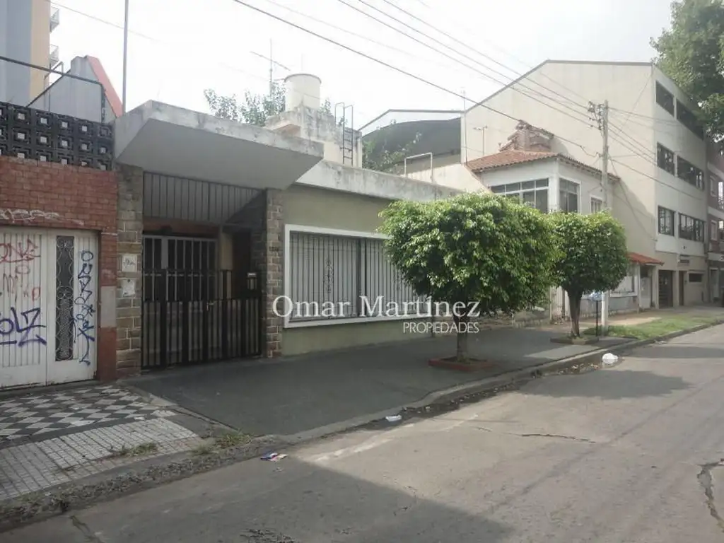 Casa en venta en Andres Ferreyra 2700 - Caseros - Argenprop