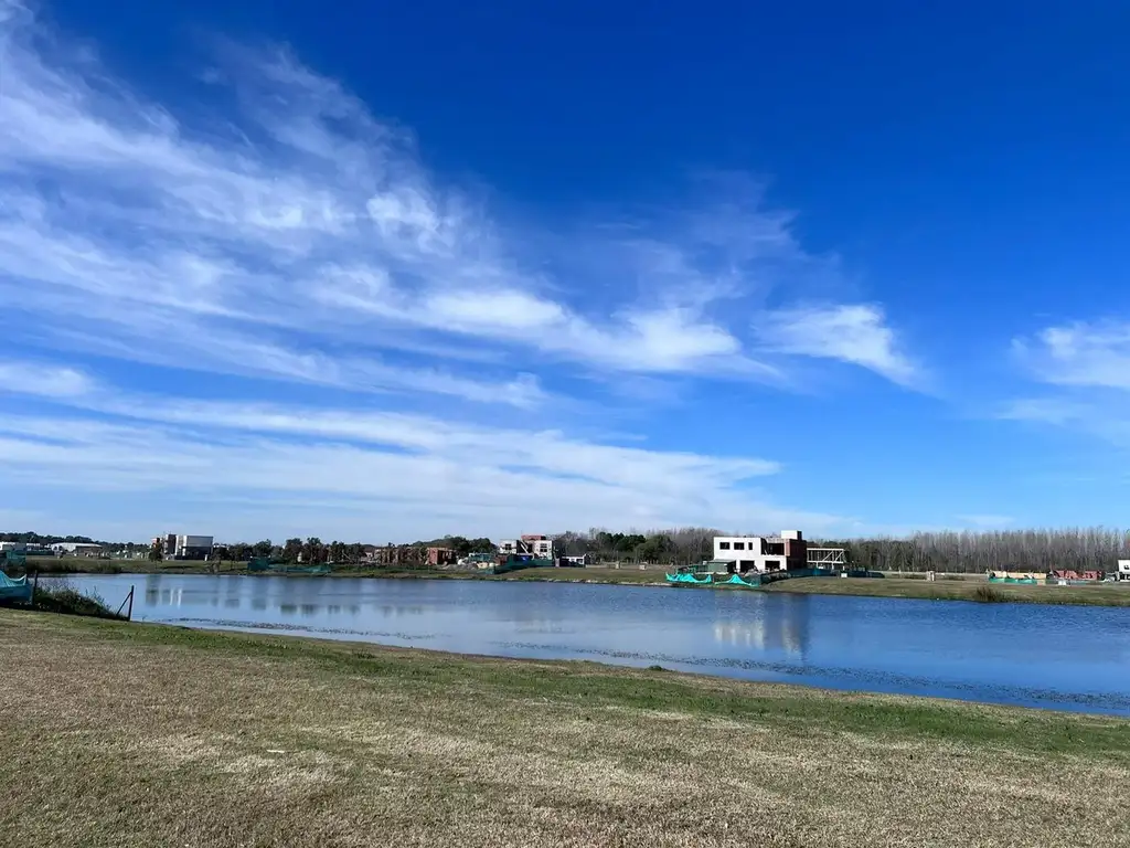 Excelente lote al agua en barrio Santa Ana Villanueva Tigre