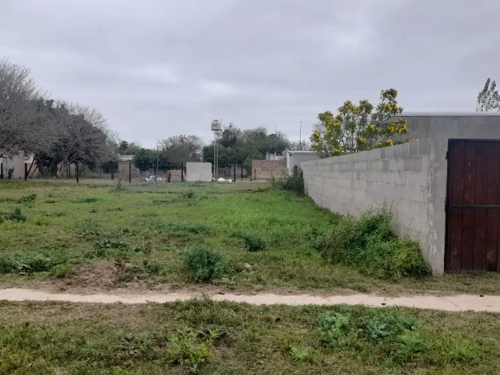 Venta de terreno en Videla LOTE 4