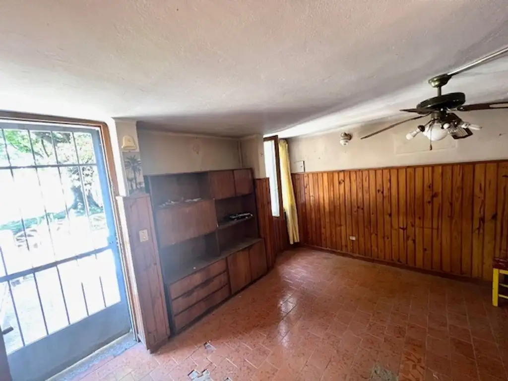 VENTA DE CASA 3 AMB. PATIO Y TERRAZA