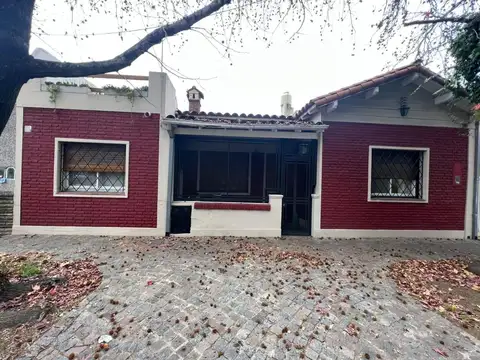 Hermosa casa todo Planta Baja reciclada a nuevo