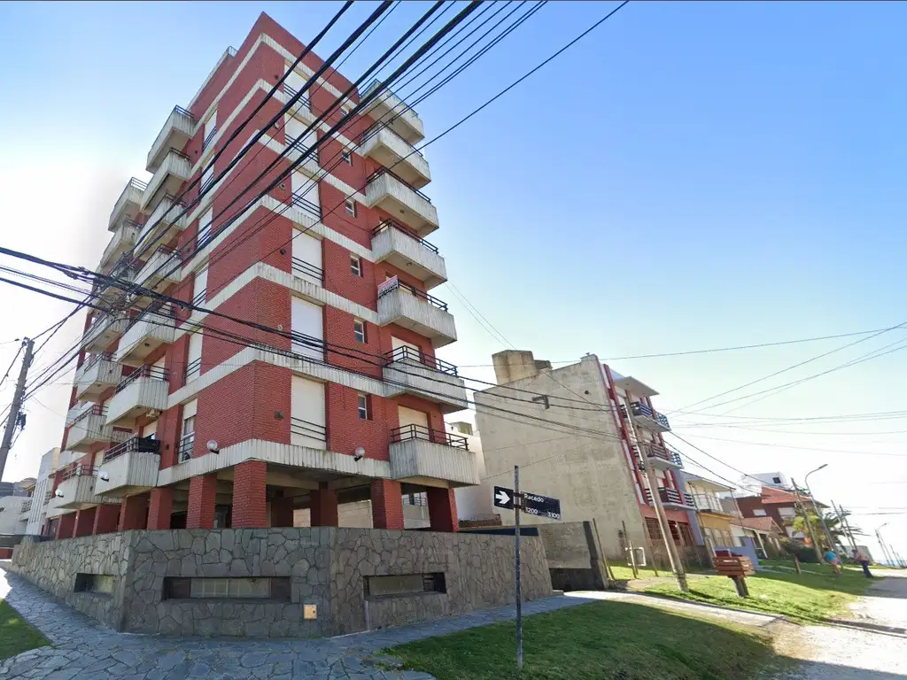 DEPARTAMENTO DE 3 AMBIENTES CON VISTA AL MAR Y COCHERA CUBIERTA EN PUNTA MOGOTES