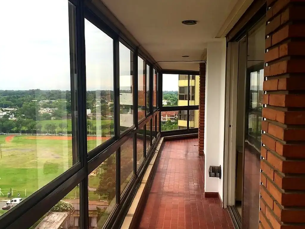 Departamento en Venta - 6 ambientes - USD 98.000