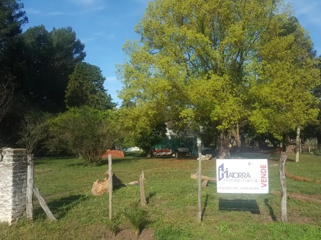 CASA QUINTA a reciclar -Terreno 4.000m2 - GasN en la entrada