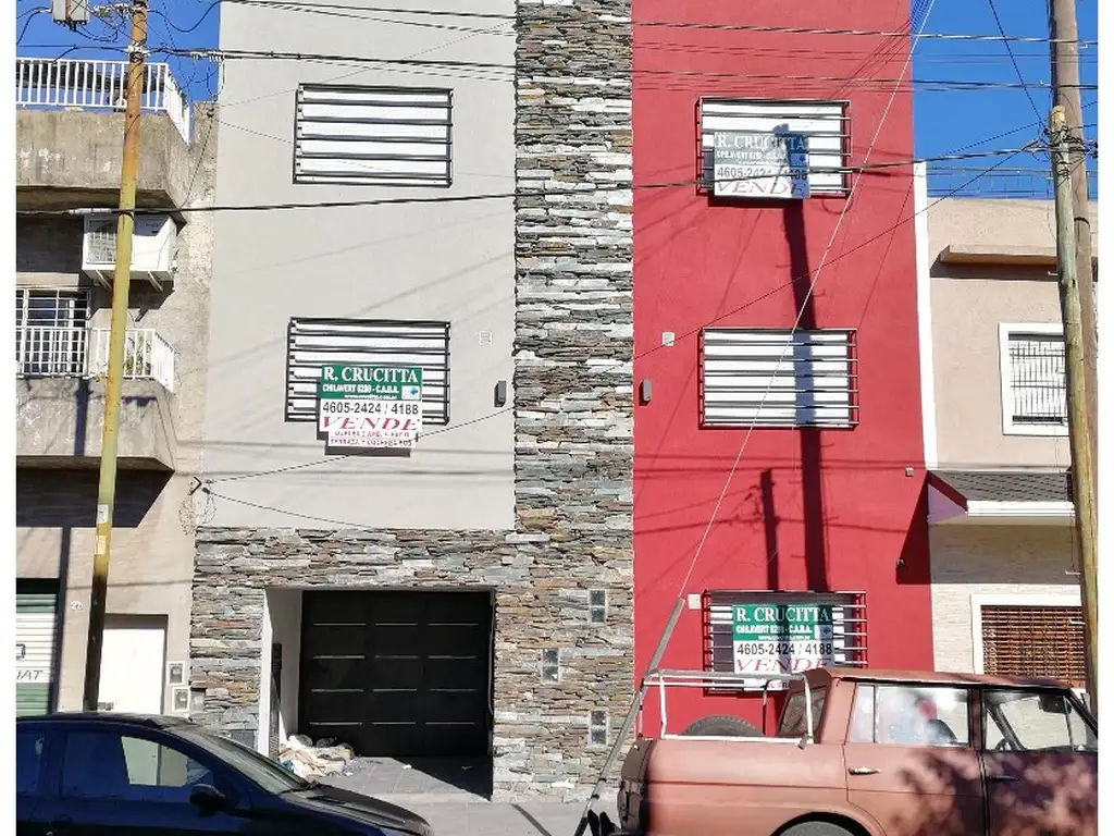 Depto en Duplex. 2 AMB. c/coch. cub - VENTA ¡APTO CREDITO!