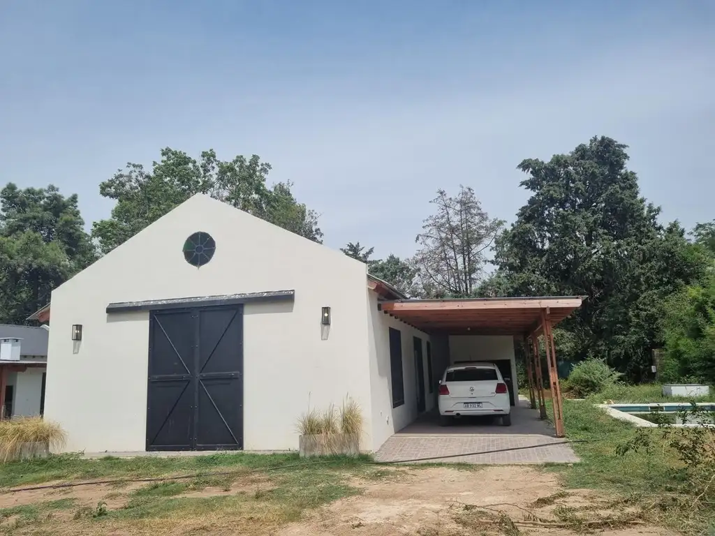 Casa 3 amb con pileta en condomio Manzanares Pilar