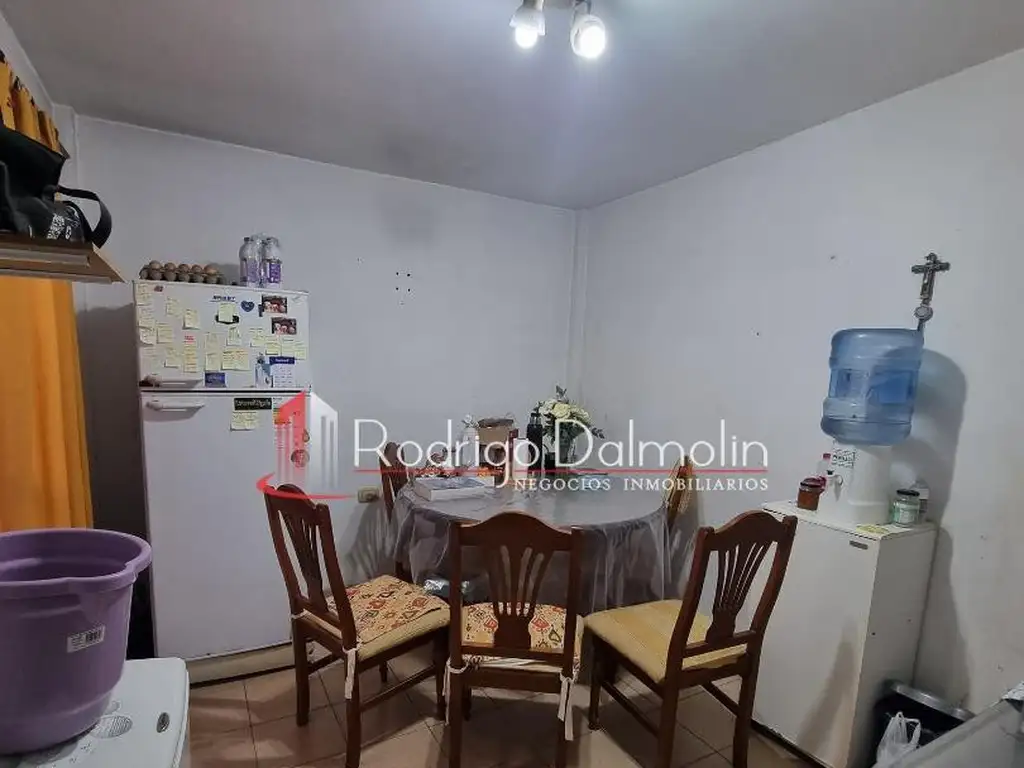 VENDO. Deparrtamento en calle Brown casi San Lorenzo. Concor