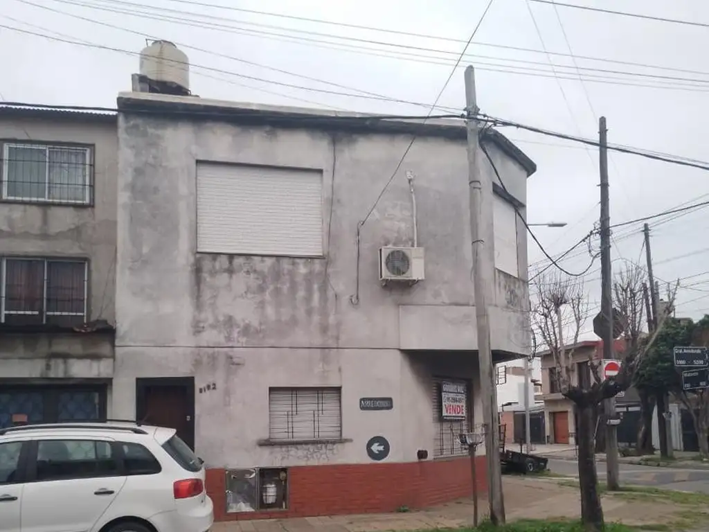 PH en venta - 2 Dormitorios 2 Baños - 96Mts2 - Villa Domínico, Avellaneda