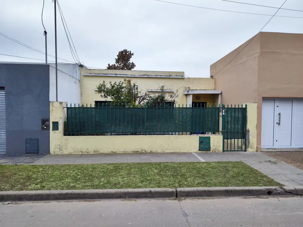 Casa Antigua a reciclar Bº San Cayetano Lujan