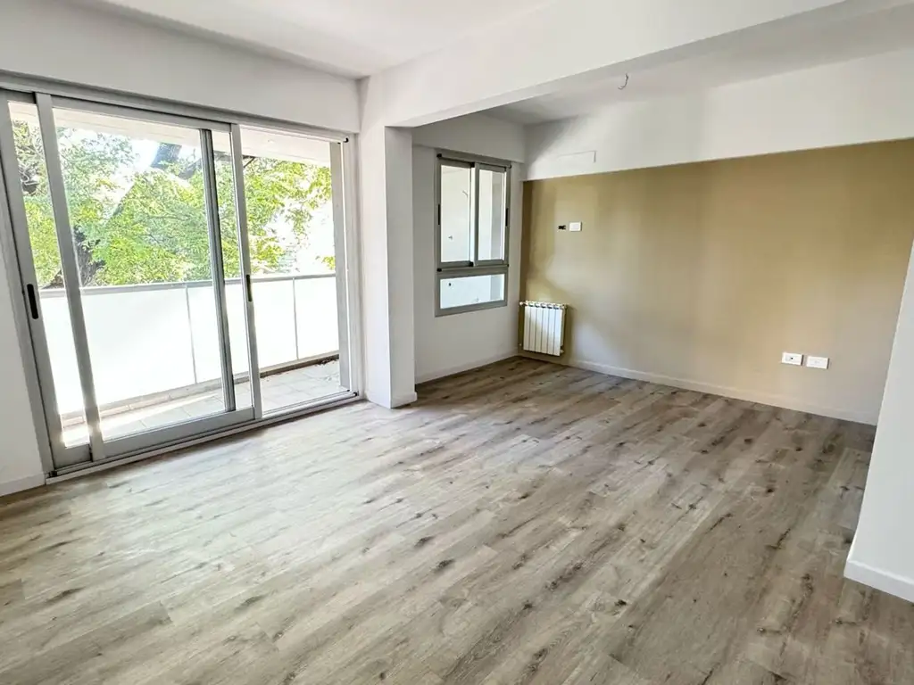 DEPARTAMENTO VENTA 4 AMBIENTES EN CABALLITO BALCÓN