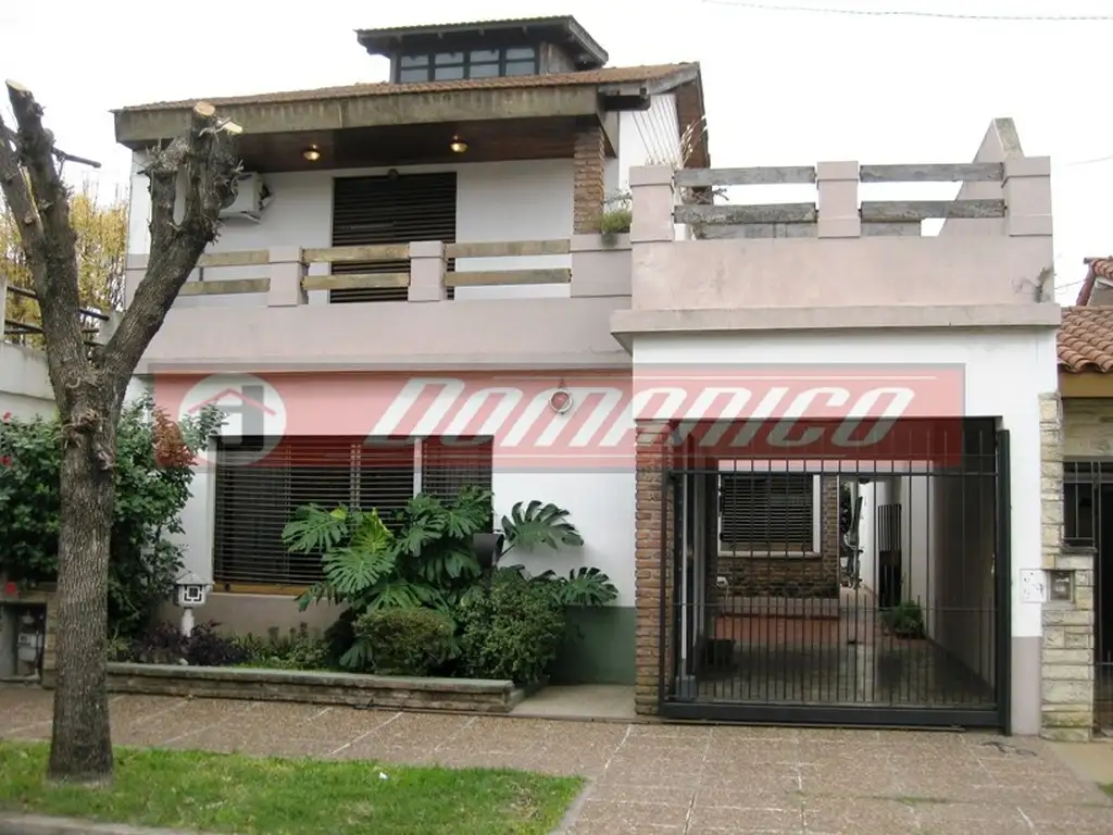 Casa - Venta - Argentina, CASTELAR - ITALIA 1150