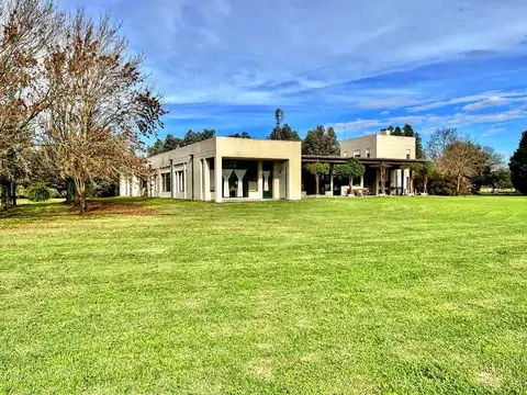 Chacra de 5.3ha con Casa de 400m2 en Estancia Benquerencia Farm Club - Monte - Pcia. de Buenos Aires