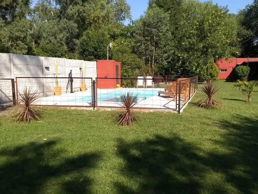 Casa en venta - 2 Dormitorios 1 Baño - 2.000Mts2 - Abasto, La Plata