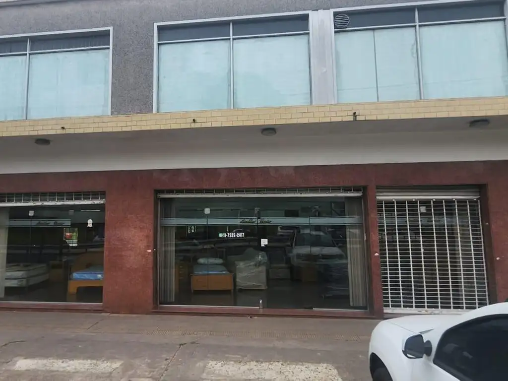 Local Comercial 400 m² S/ Avenida - La Tablada