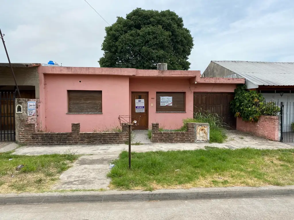 CASA EN VENTA. EXCELENTE OPORTUNIDAD