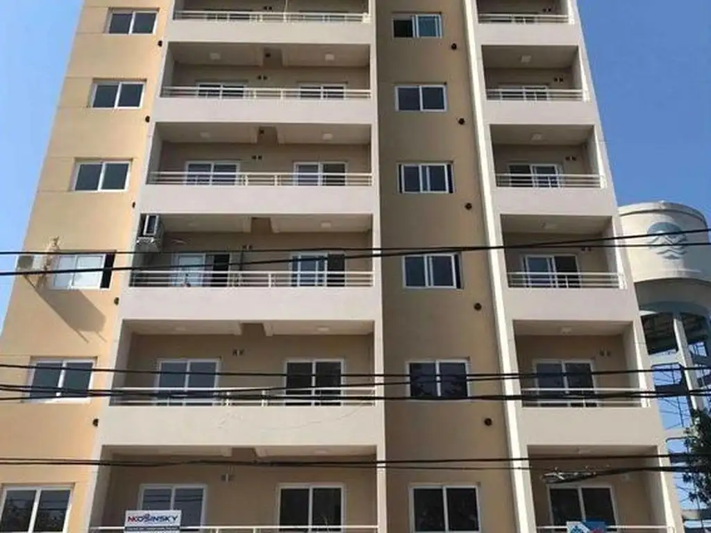 EN VENTA EN MARTIN CORONADO; EXCELENTE DEPARTAMENTO DE 3 AMBIENTES CON BALCON CORRIDO - FICHA 8973