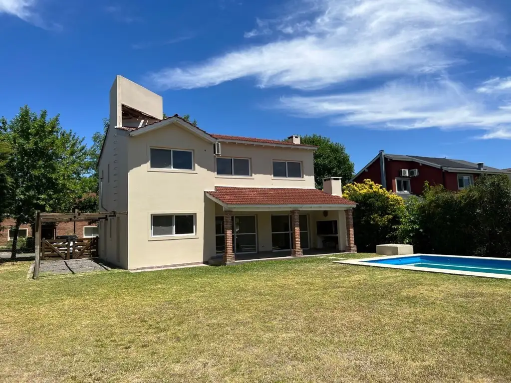 Casa  en Venta en Los Pilares, Pilar, G.B.A. Zona Norte