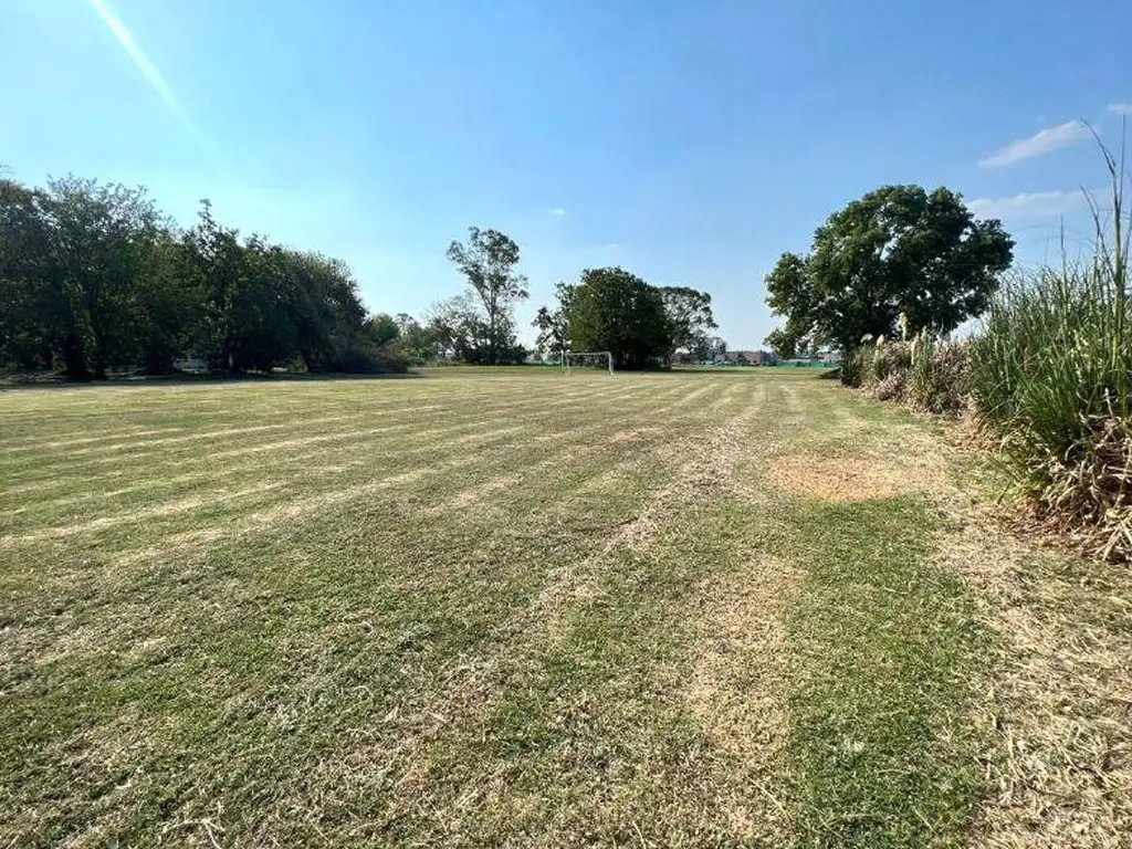 Terreno en venta en El Espinillo Golf, Lujan