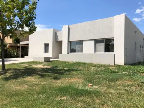 Casas en Venta en El Cantón - Barrio Puerto, Countries y Barrios Cerrados  en Escobar - Argenprop