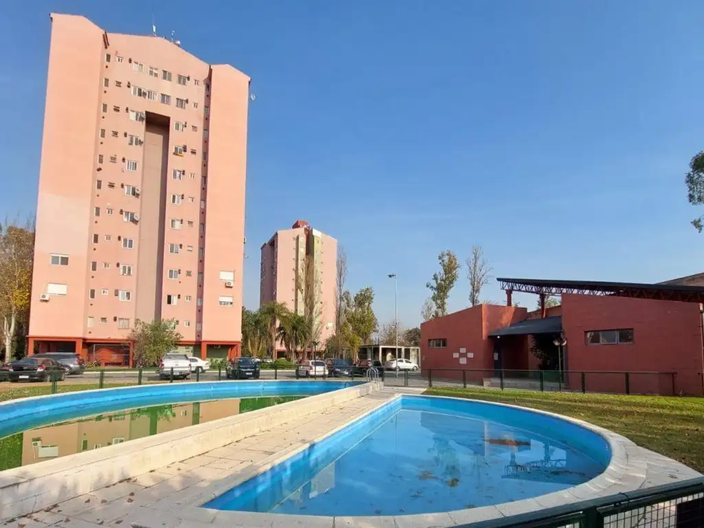 Depto 3 ambientes venta Los Álamos, Tigre pileta